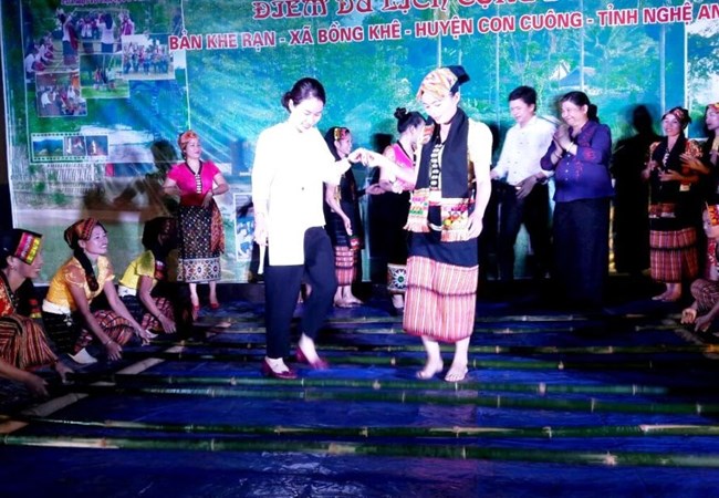 Gỡ vướng để du lịch Nghệ An thành ngành kinh tế mũi nhọn - Anh 2