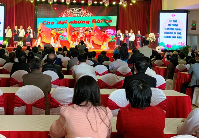 Nghệ An chú trọng phát huy giá trị di tích gắn với phát triển du lịch - Anh 1