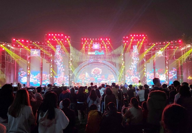 Bùng nổ chương trình Countdown Chào năm mới 2024 