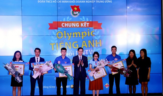Cán bộ Đoàn PV GAS đoạt giải Khuyến khích Cuộc thi Olympic Tiếng Anh Khối Doanh nghiệp Trung ương năm 2018 - Anh 1