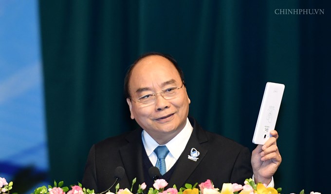 Thủ tướng: Tăng cường giáo dục lý tưởng cách mạng, đạo đức, lối sống, văn hóa cho sinh viên - Anh 1