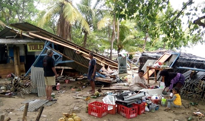 Indonesia chạy đua với thời gian khắc phục hậu quả sóng thần - Anh 3