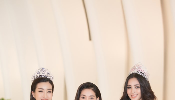Hoa hậu Đỗ Mỹ Linh cùng mẹ đăng kí hiến tạng - Anh 2