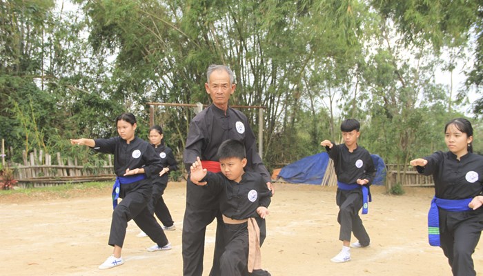 Hun đúc tình yêu với võ cổ truyền - Anh 1