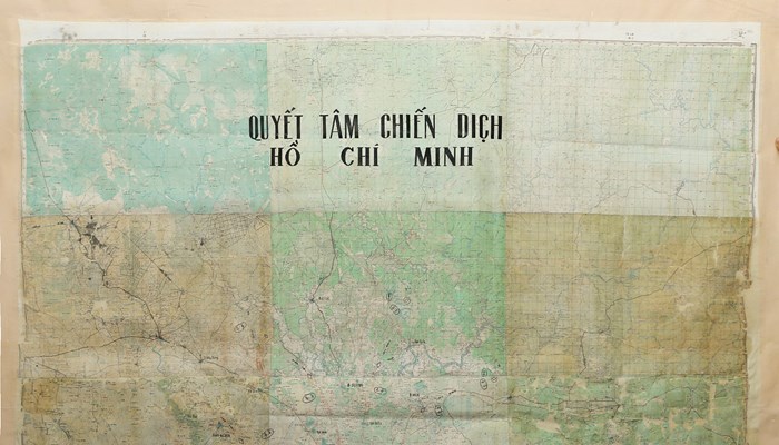 Những hiện vật đặc biệt tại những triển lãm đặc biệt về Đảng - Anh 1
