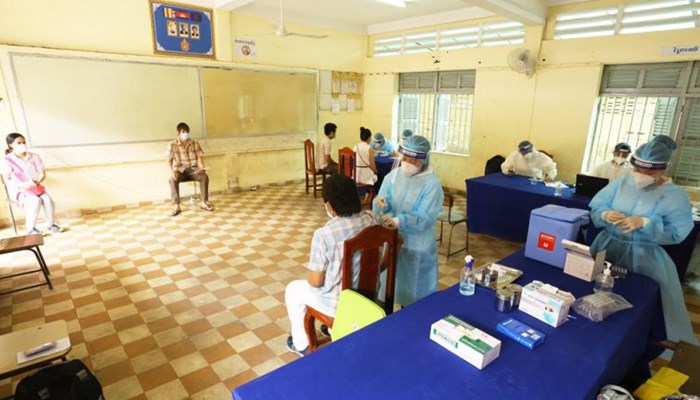 Campuchia thúc đẩy mở cửa an toàn - Anh 1