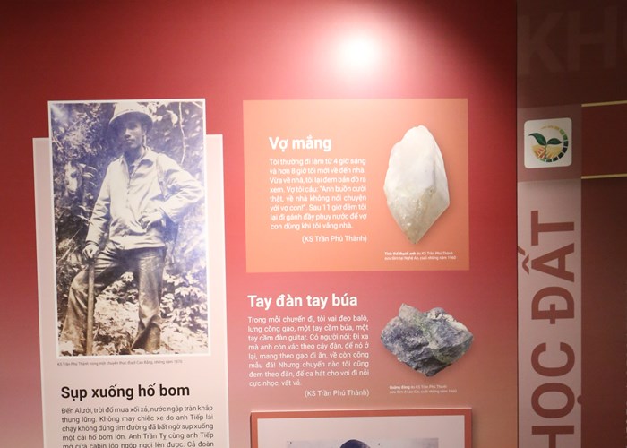 Khai trương Phòng trưng bày Giải thưởng Hồ Chí Minh của các nhà khoa học Việt Nam - Anh 2