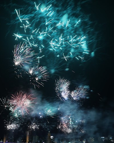 Pháo hoa rực rỡ trên Đất Tổ - Anh 10