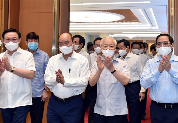 Những định hướng lớn cho một chặng đường xa - Anh 1