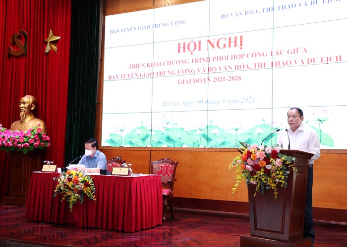 Phát huy mạnh mẽ “sức mạnh mềm” của văn hóa - Anh 1
