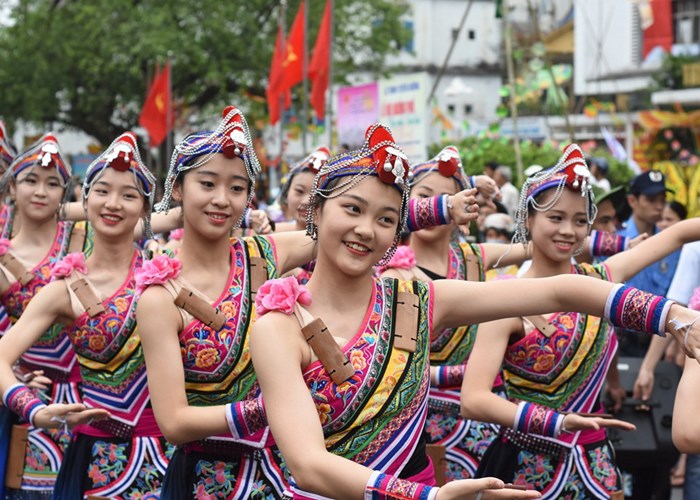 Festival Huế sẽ diễn ra quanh năm - Anh 2