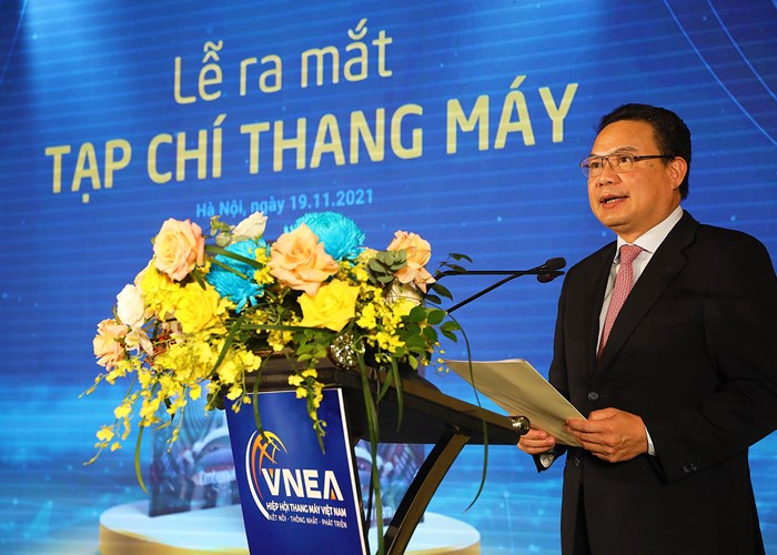 Tạp chí Thang máy ra mắt với ấn bản “Câu chuyện nghệ thuật trăm năm” - Anh 2