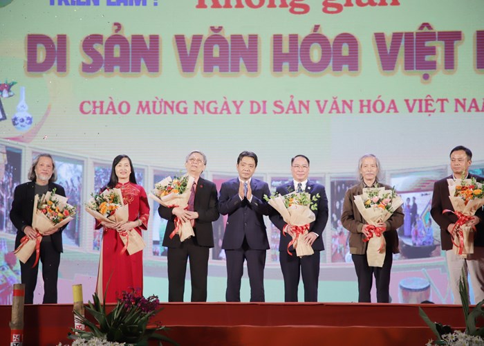 Trao giải Cuộc thi ảnh Di sản văn hóa toàn quốc lần thứ nhất - Anh 2