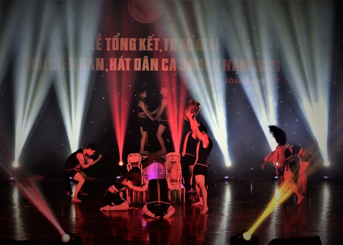 Hội diễn Đàn, Hát dân ca 3 miền năm 2021: Những làn điệu đặc sắc mang tâm hồn Việt - Anh 8