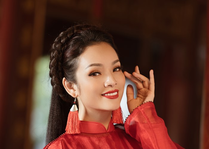 Truyền thống và đương đại trong MV xẩm “Công cha ngãi mẹ sinh thành” của Tân Nhàn - Anh 7