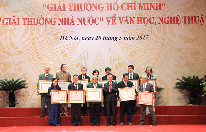 Bộ VHTTDL lấy ý kiến về danh sách xét tặng 