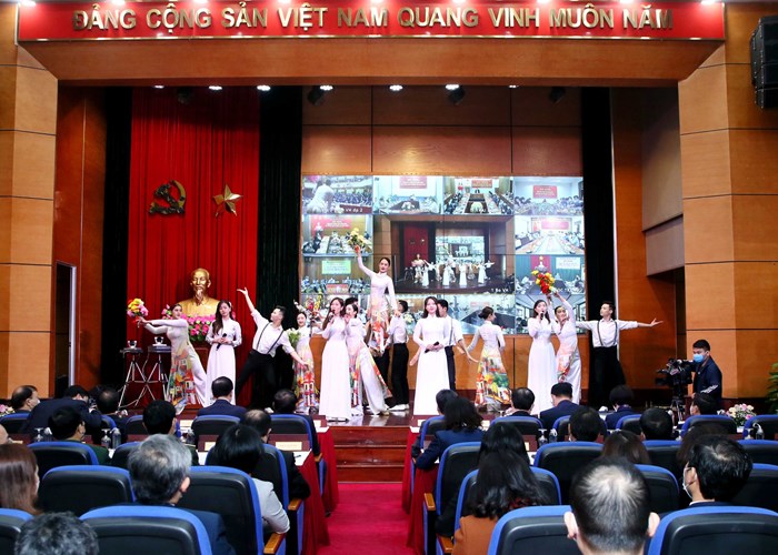 Ngành VHTTDL: Quyết tâm bứt phá mạnh mẽ trong năm 2022 - Anh 8