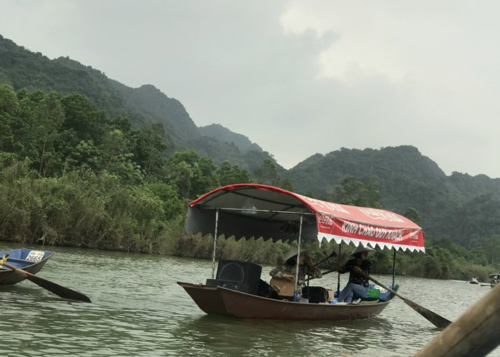 Chùa Hương tạm dừng lễ hội, không tổ chức đón khách đầu Xuân 2022 - Anh 1