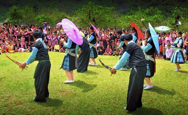Xây dựng môi trường văn hóa lành mạnh, tạo đột phá trong phát triển nguồn nhân lực ngành VHTTDL - Anh 4