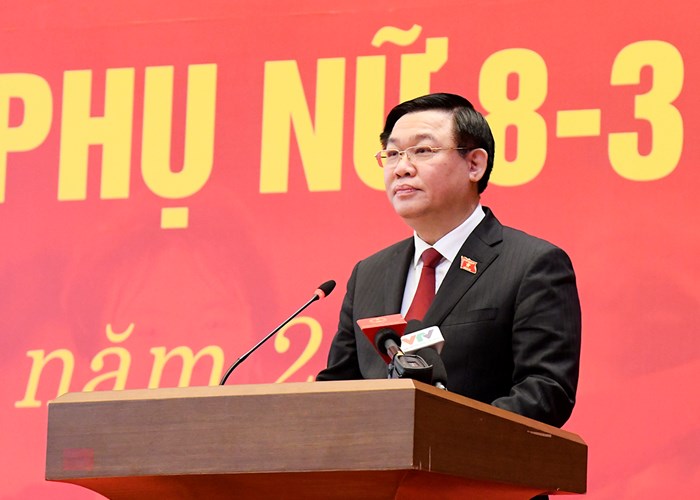 Chủ tịch Quốc hội mong đội tuyển nữ giữ vững bản lĩnh, tinh thần quyết thắng - Anh 1