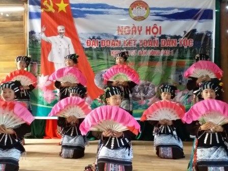 Xây dựng môi trường văn hóa cơ sở và công tác tổ chức cán bộ: Giải pháp thực chất, có chiều sâu - Anh 3