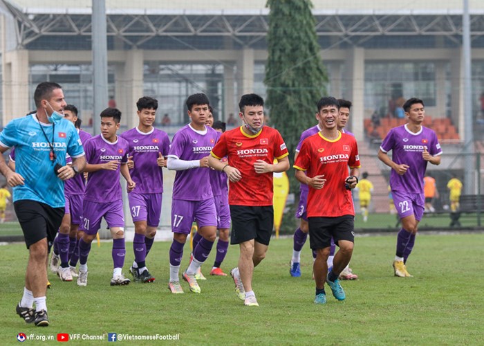 Đội tuyển quốc gia và đội tuyển U23: Tích cực chuẩn bị cho các đấu trường lớn - Anh 2