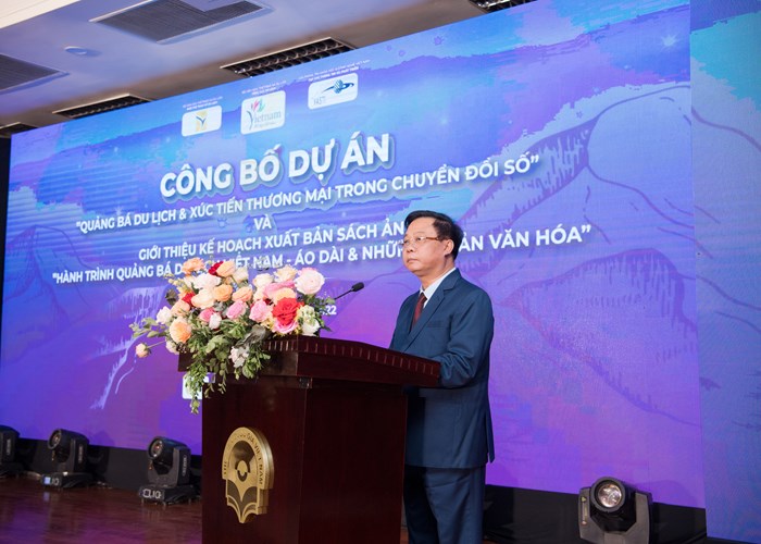 Khởi động dự án Hành trình Quảng bá Du lịch Việt Nam- Áo dài và những di sản văn hóa - Anh 2
