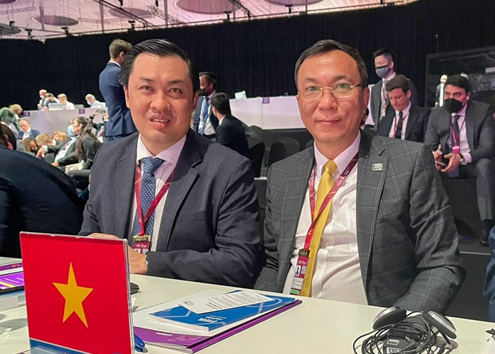 Chủ tịch FIFA đánh giá cao thành tích của bóng đá Việt Nam - Anh 1