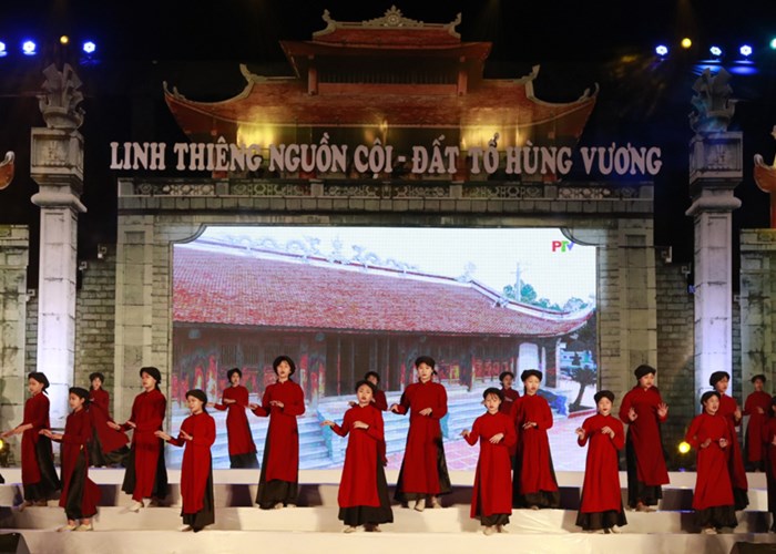 Chương trình nghệ thuật “Linh thiêng nguồn cội - Đất Tổ Hùng Vương” - Anh 2