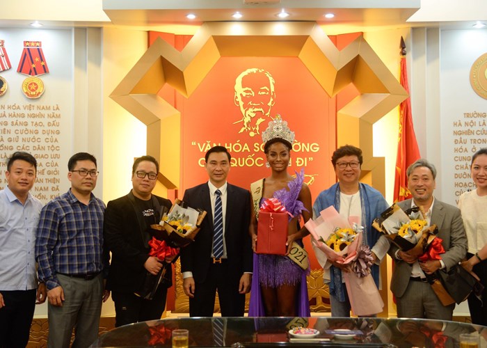 “Hành trình ước mơ” truyền cảm hứng cho bạn trẻ - Anh 1