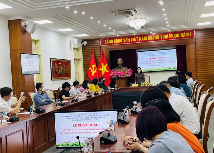 Phát động Cuộc thi “Sáng kiến, mô hình phổ biến, giáo dục pháp luật hiệu quả thông qua hoạt động văn hóa ở cơ sở” - Anh 3