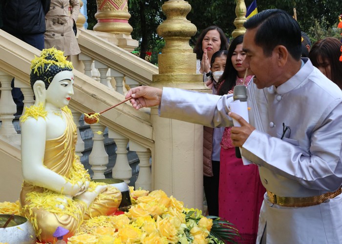Đồng bào Khmer đón Tết Chôl Chnăm Thmây tại “Ngôi nhà chung” - Anh 8