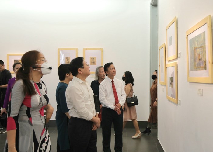 Khai mạc triển lãm chuyên đề Ký họa kháng chiến miền Nam - Anh 2