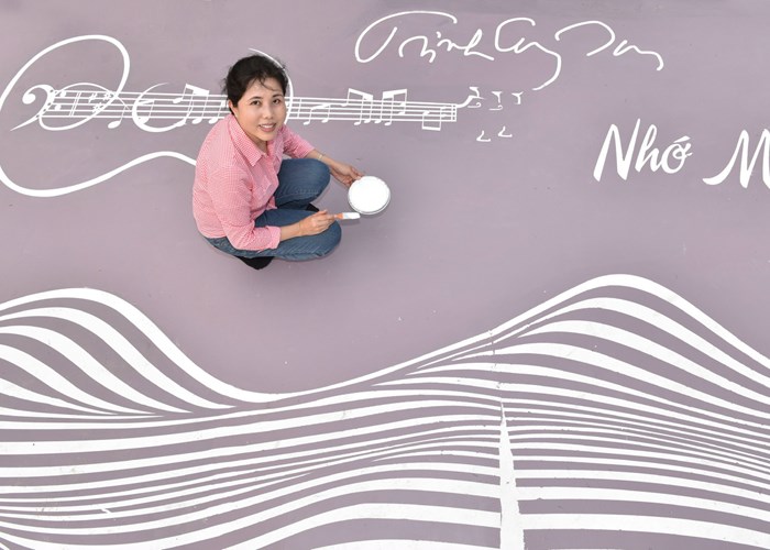 Tác phẩm nghệ thuật làm mới không gian phố đi bộ Trịnh Công Sơn - Anh 3