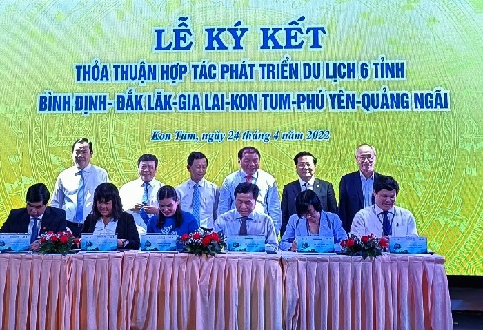 Các doanh nghiệp du lịch đồng hành với Kon Tum phải bằng những hành động cụ thể - Anh 1