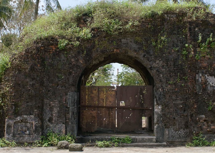 "Lửa từ Thành cổ" - ảnh 1