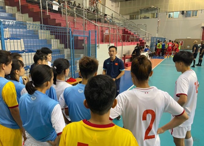Đội tuyển futsal nữ đá giao hữu 2 trận trước khi bước vào SEA Games 31 - Anh 1