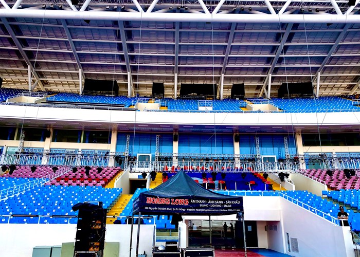 Lắp đặt sân khấu cho Lễ khai mạc SEA Games 31 - Anh 4