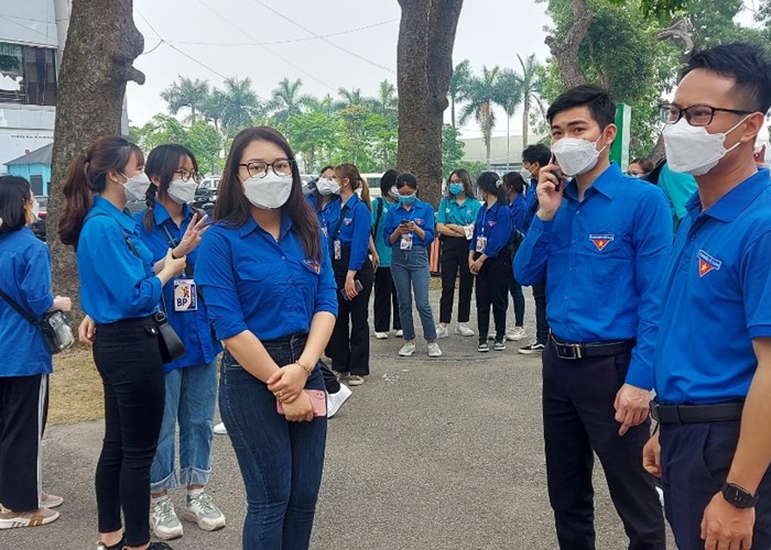 Việt Trì trước giờ bóng lăn - Anh 4