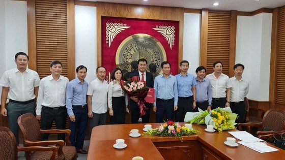 Bổ nhiệm PGS.TS Đặng Hà Việt làm Tổng Cục trưởng Tổng cục TDTT - Anh 2