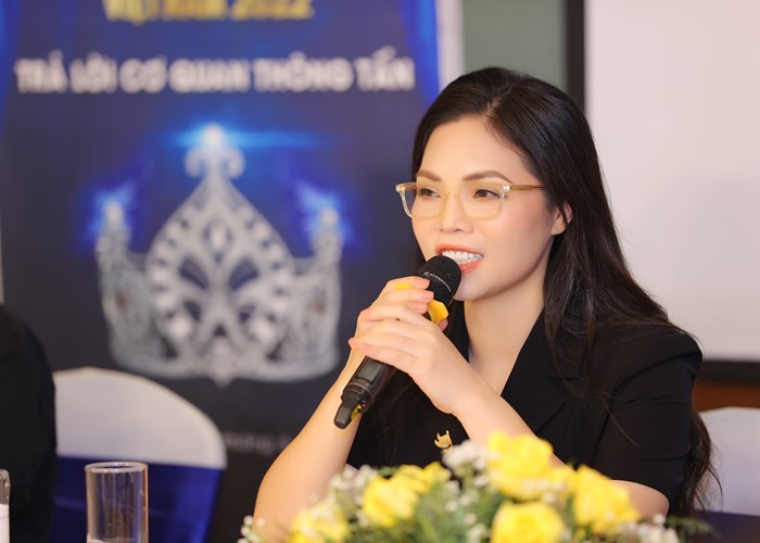 Tranh chấp tên gọi cuộc thi 