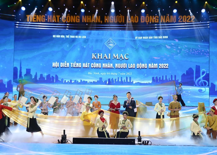 Bộ trưởng Nguyễn Văn Hùng: Nối mạch nguồn truyền thống và phát huy những phẩm chất, giá trị tốt đẹp của công nhân Việt Nam - Anh 5