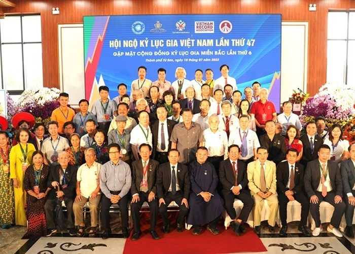 Hội ngộ kỷ lục gia Việt Nam lần thứ 47 - Anh 1