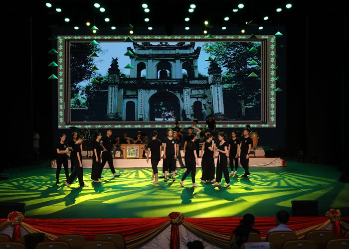 Sẵn sàng cho Tuần Văn hóa Việt Nam tại Lào - Anh 1