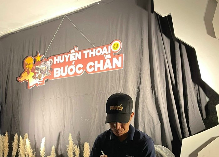 Đôi dép đơn sơ, đôi dép Bác Hồ... - Anh 4