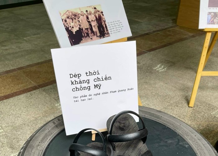 Đôi dép đơn sơ, đôi dép Bác Hồ... - Anh 6