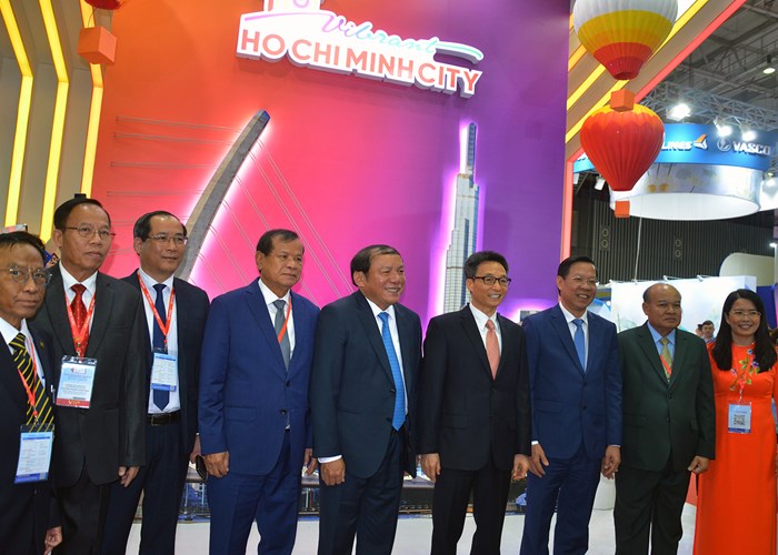 Du lịch trong nước khởi sắc, du lịch quốc tế từng bước phục hồi - Anh 4