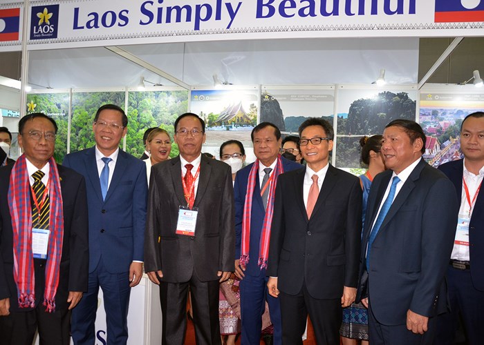 Du lịch trong nước khởi sắc, du lịch quốc tế từng bước phục hồi - Anh 6