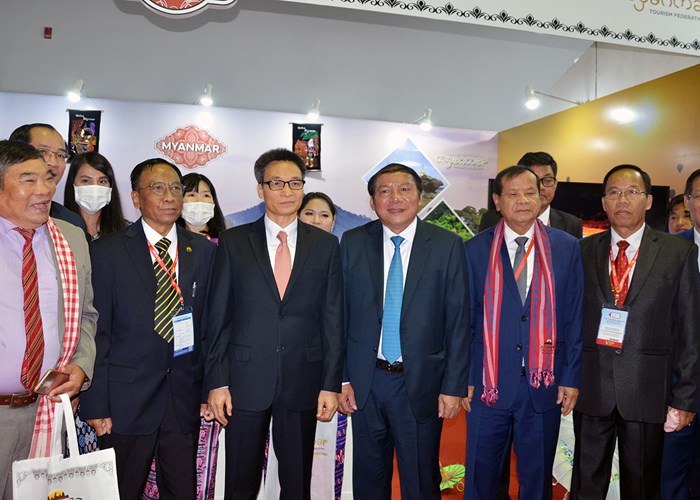 Du lịch trong nước khởi sắc, du lịch quốc tế từng bước phục hồi - Anh 8