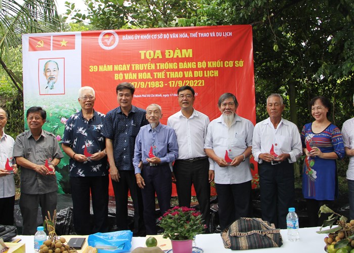 39 năm khẳng định sứ mệnh lịch sử, đóng góp cho các hoạt động văn hóa - nghệ thuật TP.HCM - Anh 9